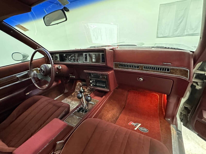 1984 Oldsmobile Cutlass Calais Hurst
