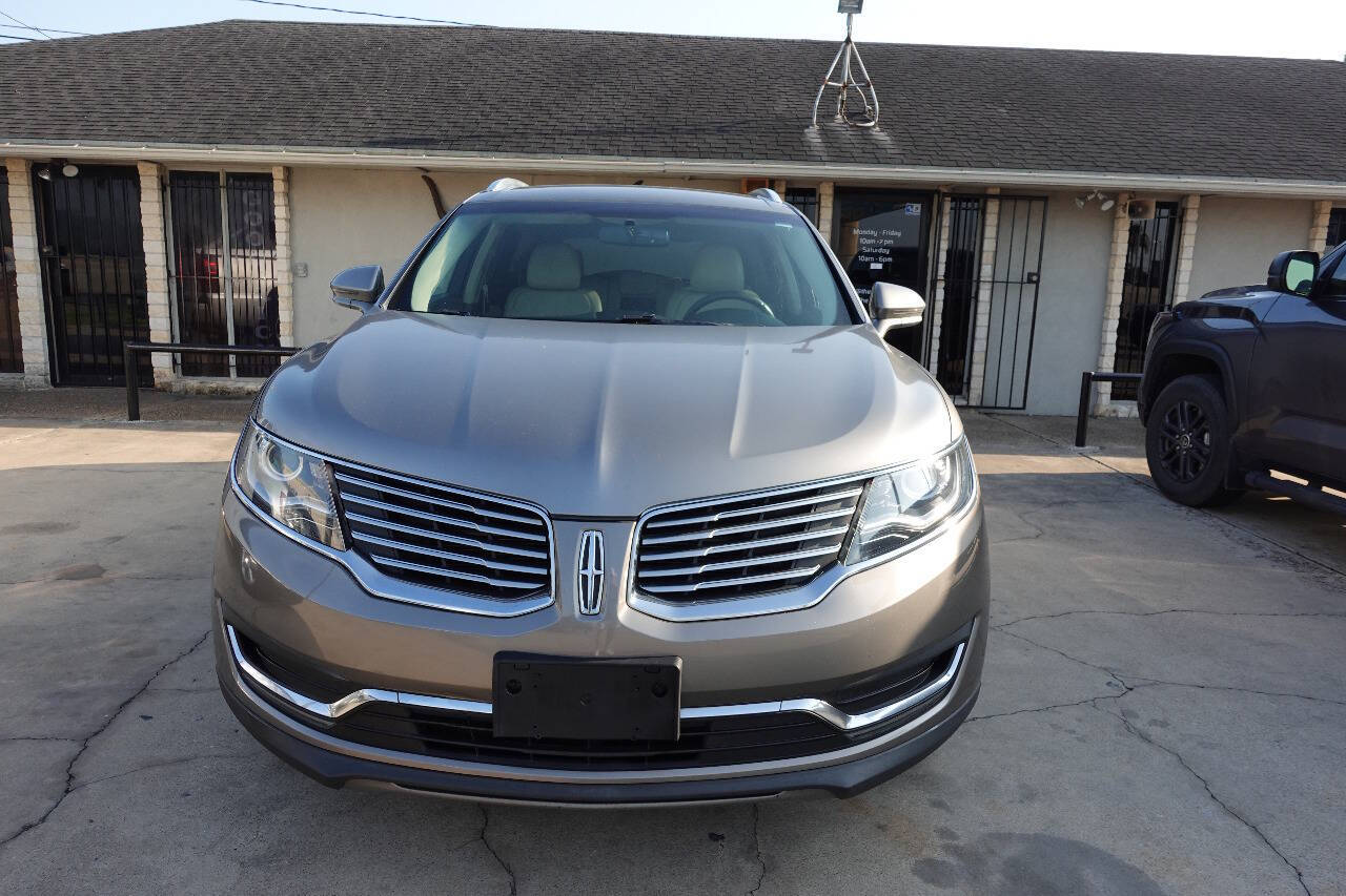Gray 2017 Lincoln MKX Select Select 4dr SUV 1