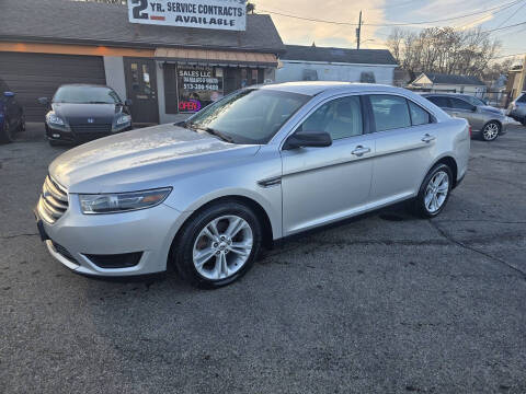 2016 Ford Taurus SE