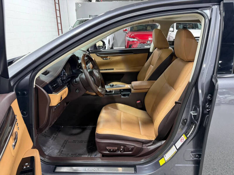 2017 Lexus ES 350