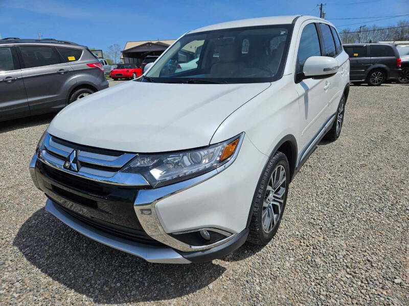2016 Mitsubishi Outlander SE