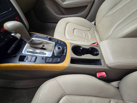 2009 Audi A4 2.0T quattro Premium Plus