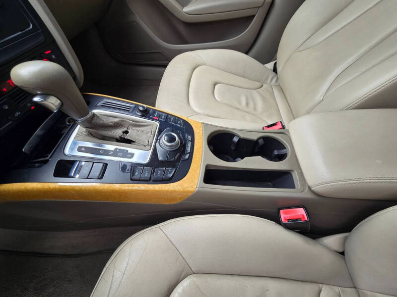 2009 Audi A4 2.0T quattro Premium Plus