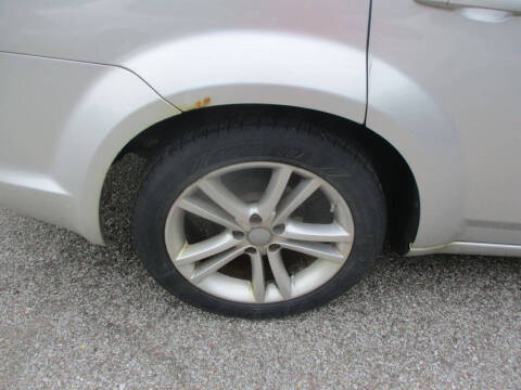 2012 Dodge Avenger SE
