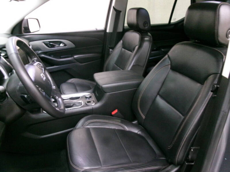 2021 Chevrolet Traverse RS