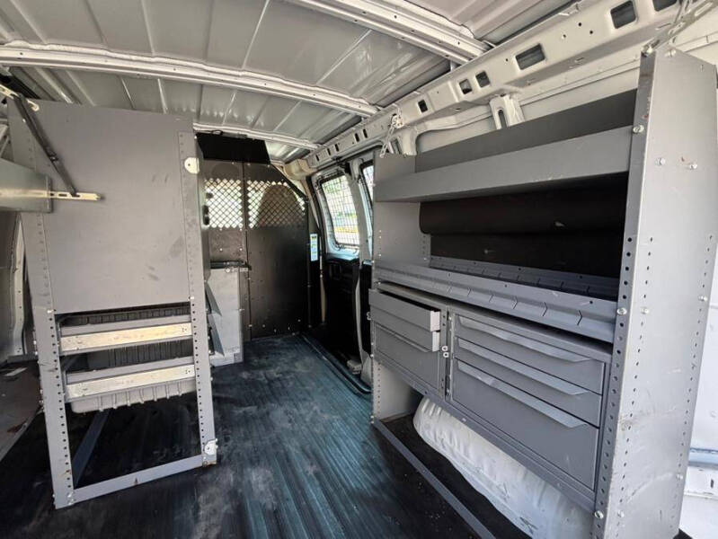 2011 Chevrolet Express 2500