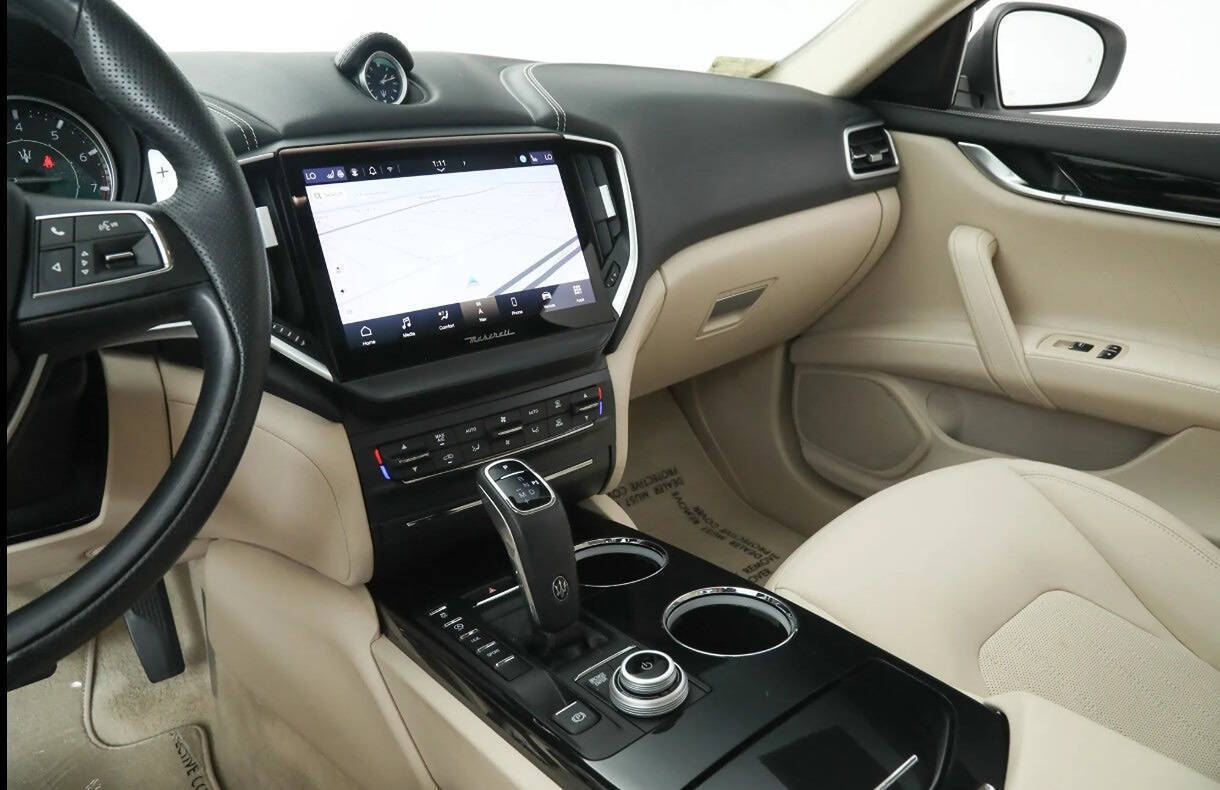 2022 Maserati Ghibli 15