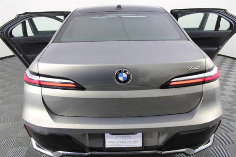 2024 BMW 7 Series 740i