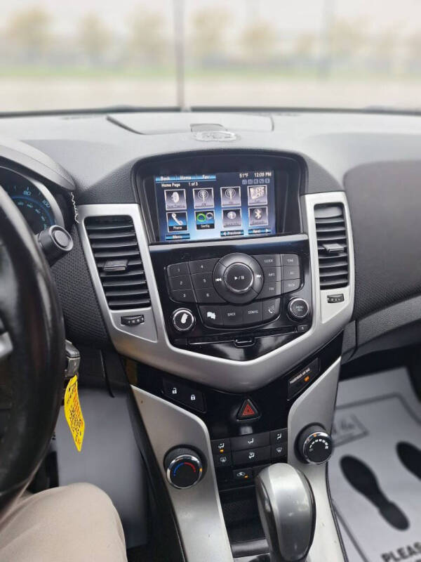 2012 Chevrolet Cruze LS