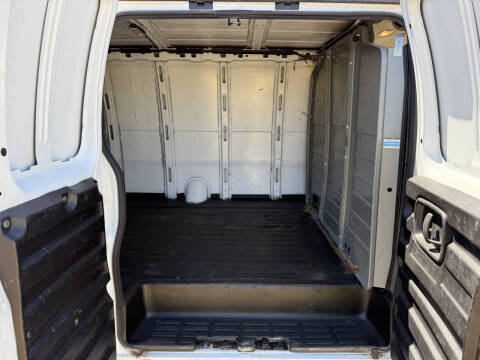 2018 Chevrolet Express 2500