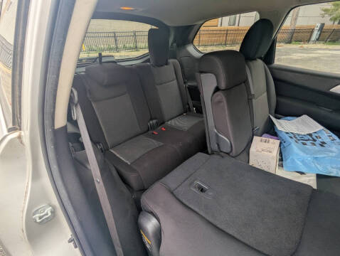 2017 Nissan Pathfinder S