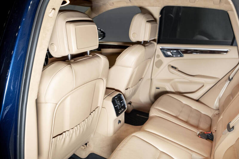 2015 Porsche Macan S