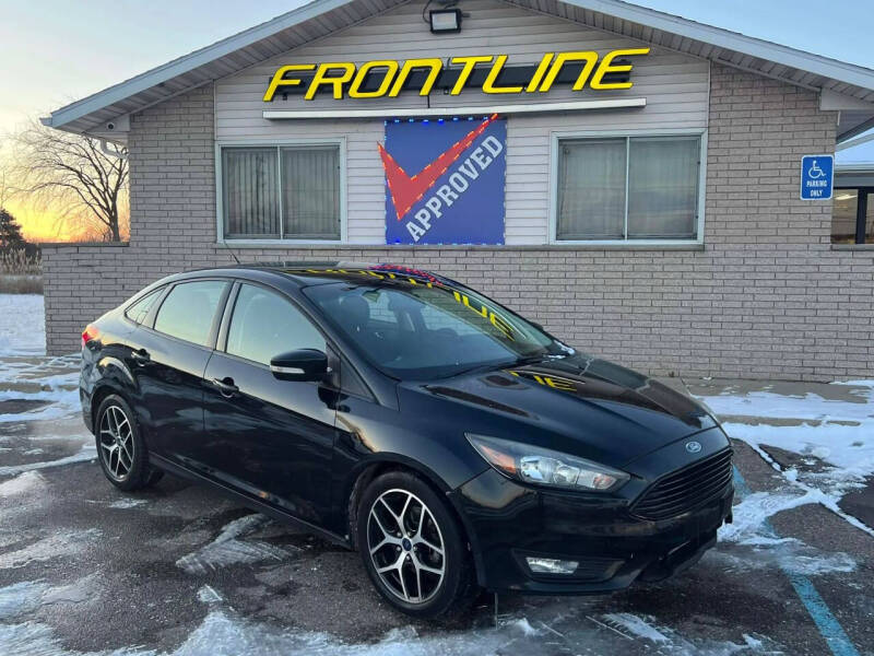 2017 Ford Focus SE's photo