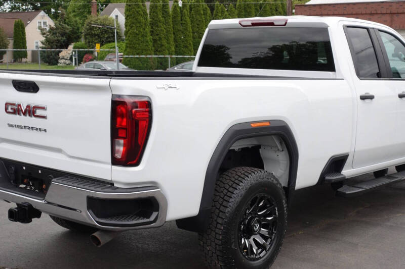 2023 GMC Sierra 2500HD Pro