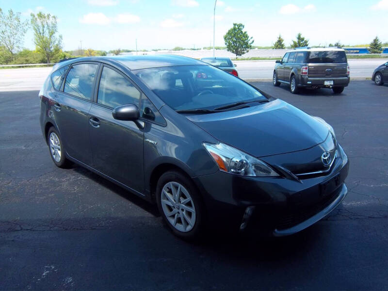 2012 Toyota Prius v Three