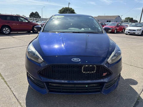 2017 Ford Focus ST