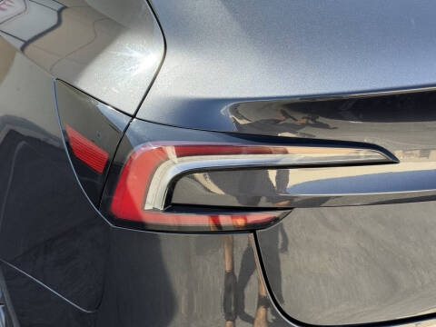 2026 Tesla Model 3 Premium
