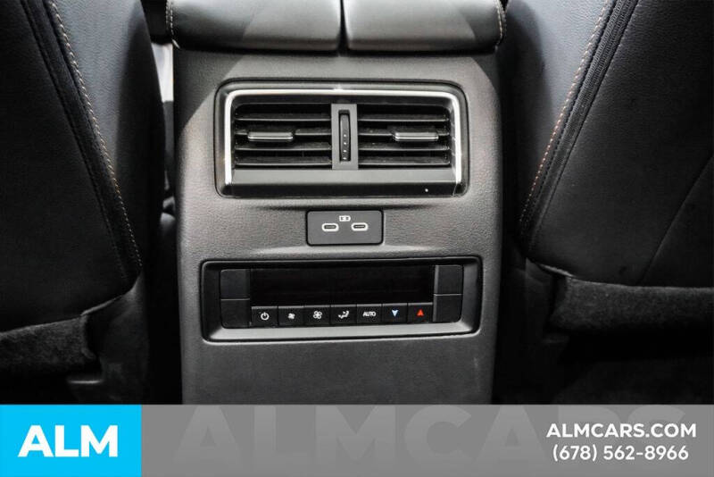 2025 Mazda CX-70 Plug-in Hybrid Premium