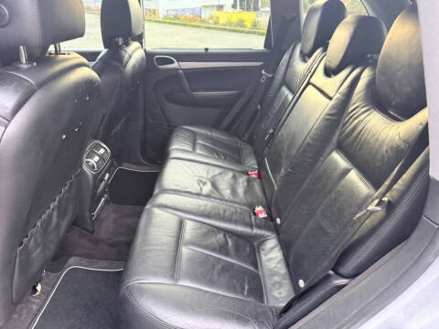 2005 Porsche Cayenne S