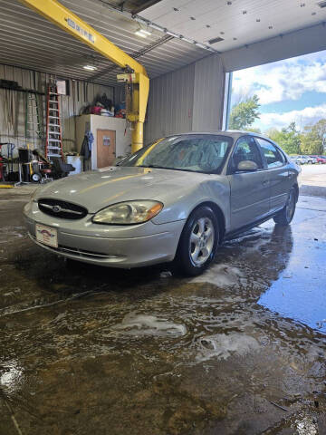 2001 Ford Taurus for sale at WESTSIDE GARAGE LLC in Keokuk IA