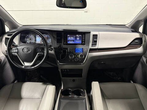 2018 Toyota Sienna