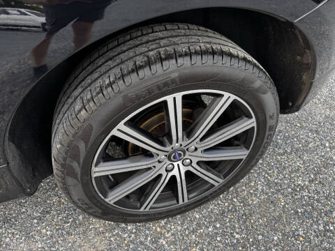 2015 Volvo XC60 T5 Drive-E Premier