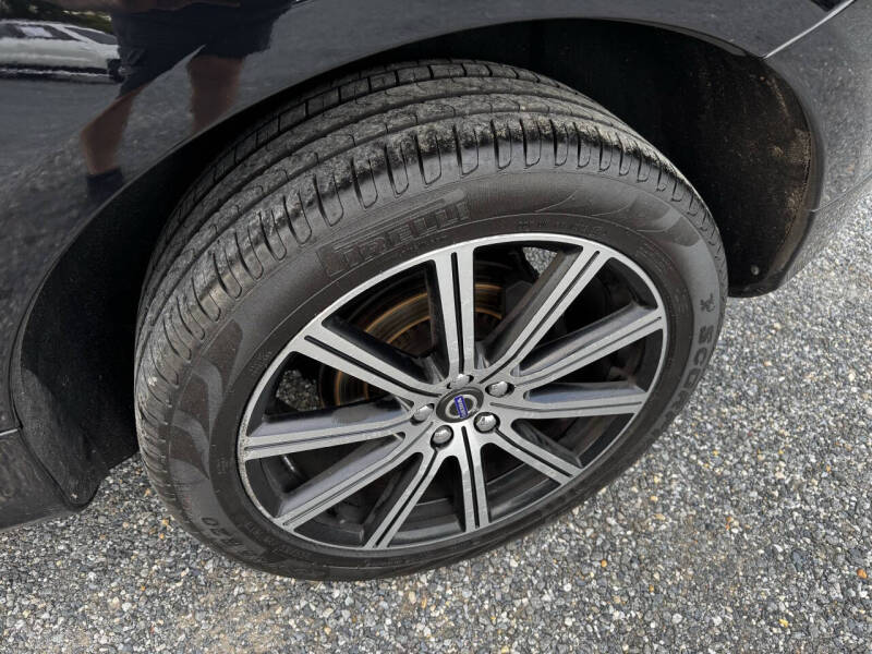 2015 Volvo XC60 T5 Drive-E Premier