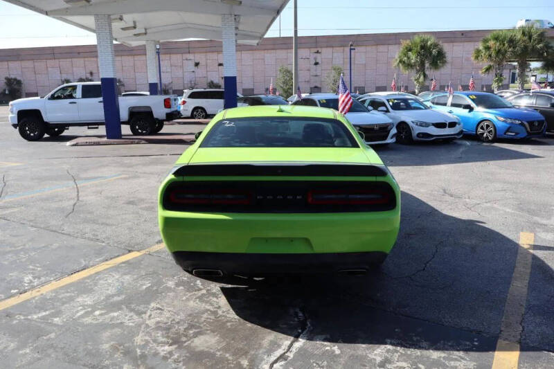 2015 Dodge Challenger