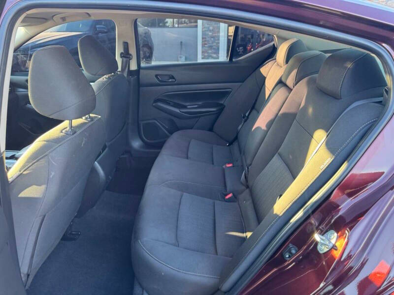 2023 Nissan Altima 2.5 SV