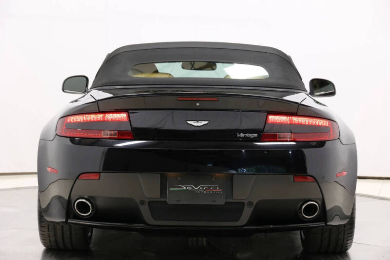 2012 Aston Martin V8 Vantage Roadster