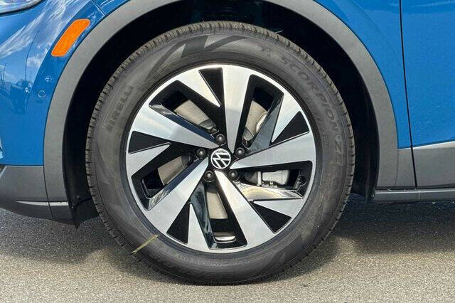 2025 Volkswagen ID.4 Pro