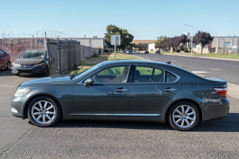 2008 Lexus LS 460
