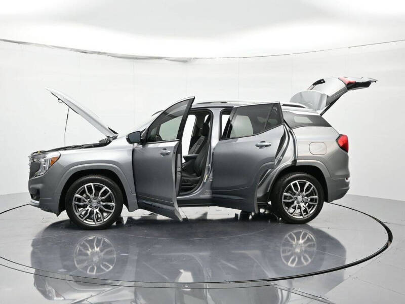 2023 GMC Terrain Denali