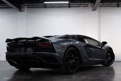 2019 Lamborghini Aventador LP 740-4 S