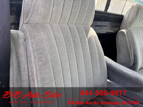 1987 GMC R/V 1500 Series