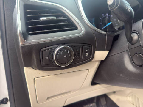 2021 Ford Edge Titanium