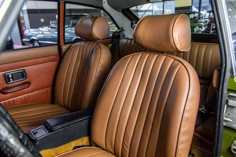 1974 MG B