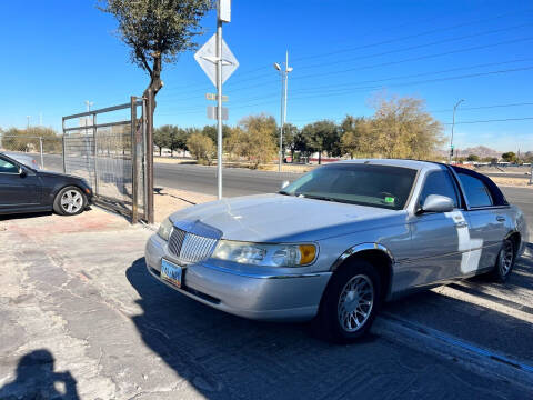 2002 Lincoln Town Car for sale at Nomad Auto Sales in Henderson NV