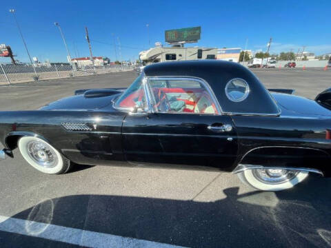 1956 Ford Thunderbird