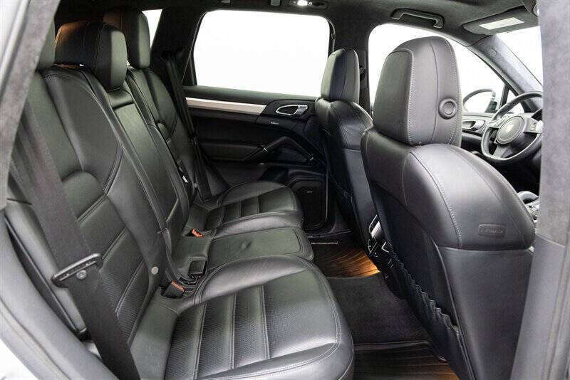 2011 Porsche Cayenne Turbo