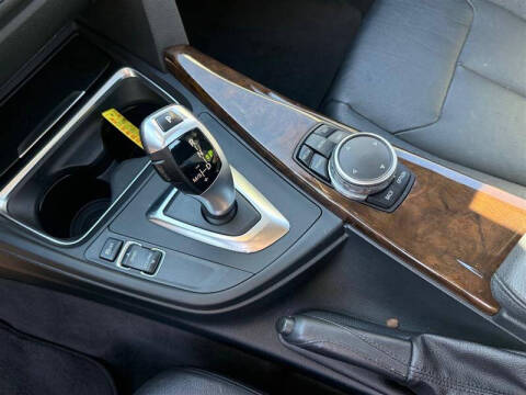 2015 BMW 3 Series 328i xDrive