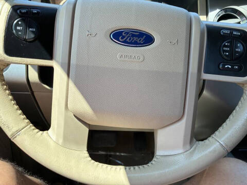 2013 Ford Expedition EL XLT
