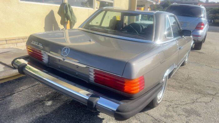 1983 Mercedes-Benz 380-Class 380 SL