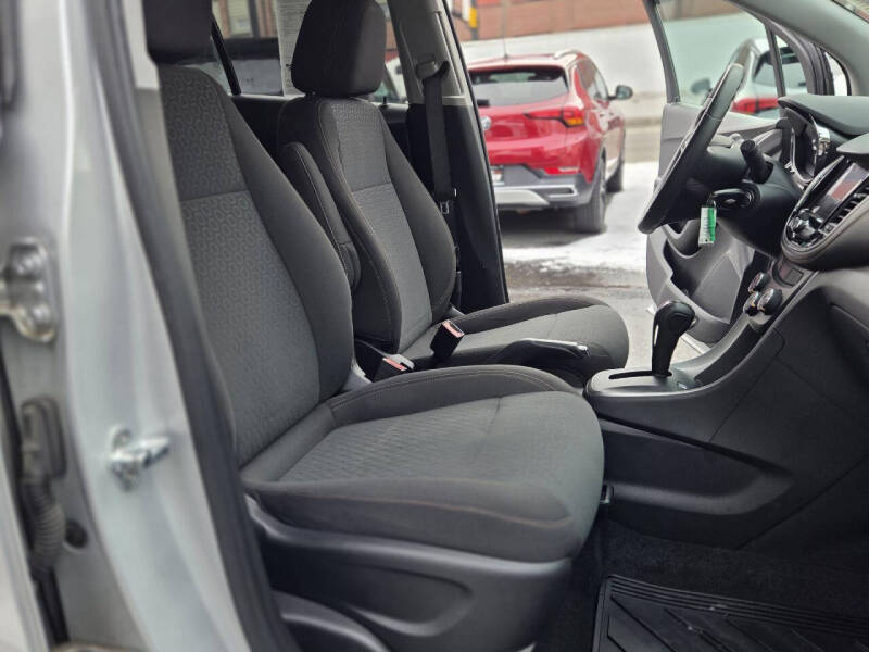 2021 Chevrolet Trax LS