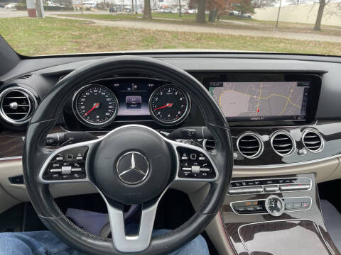 2019 Mercedes-Benz E-Class E 300