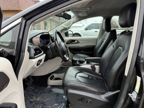 2018 Chrysler Pacifica Touring L