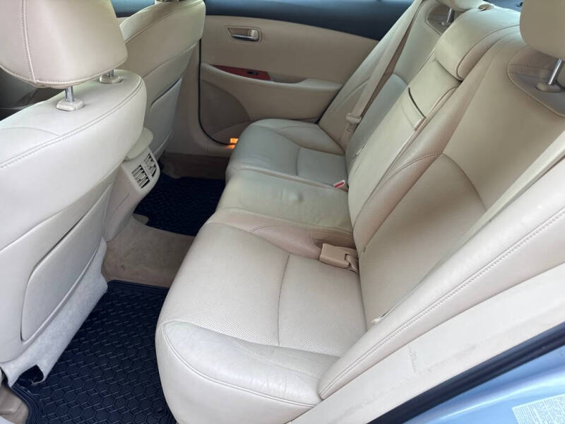 2011 Lexus ES 350