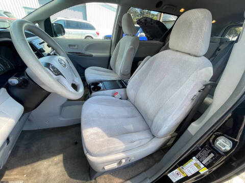 2013 Toyota Sienna