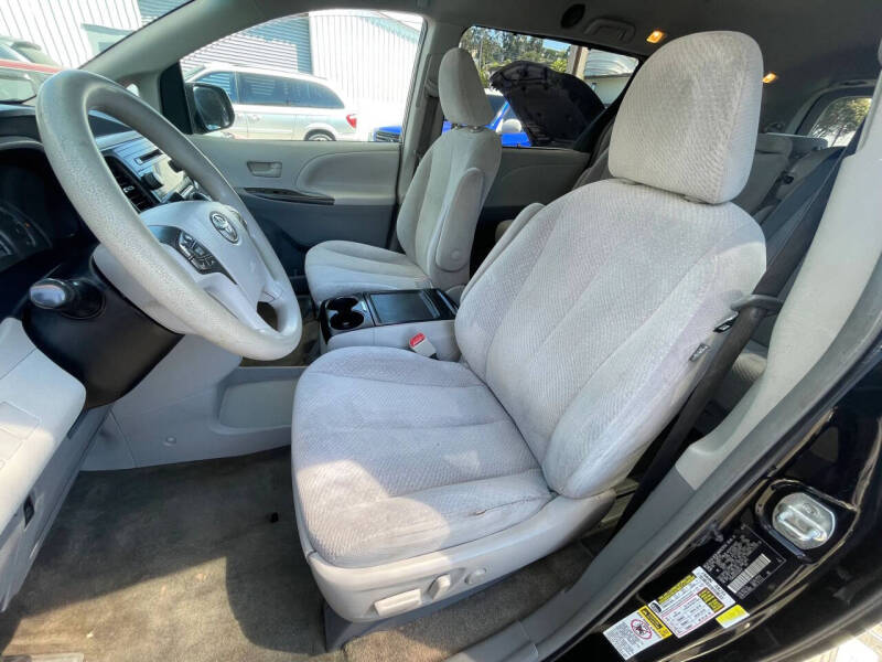 2013 Toyota Sienna