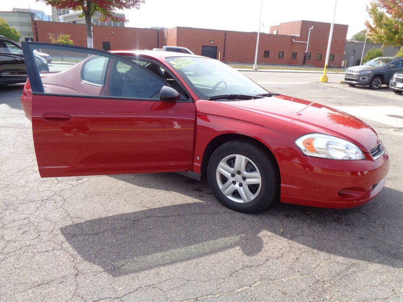 2007 Chevrolet Monte Carlo LS